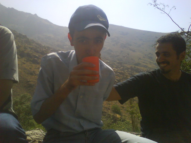 4fs0q3eqgoe51jo04jz.jpg